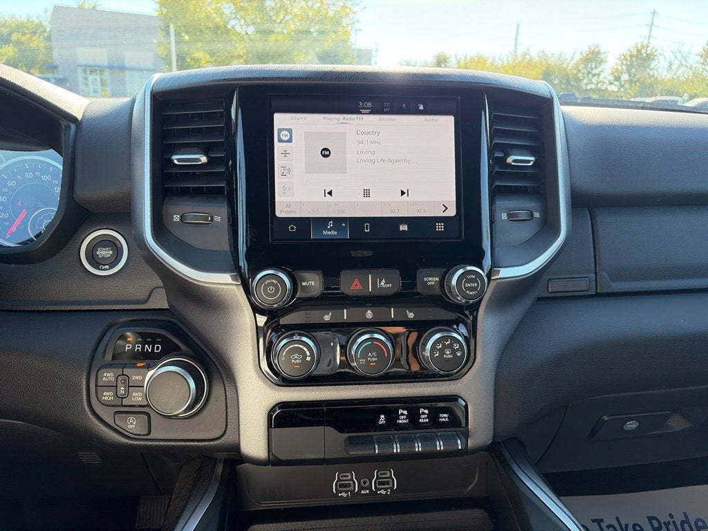 2025 RAM 1500 Big Horn/Lone Star