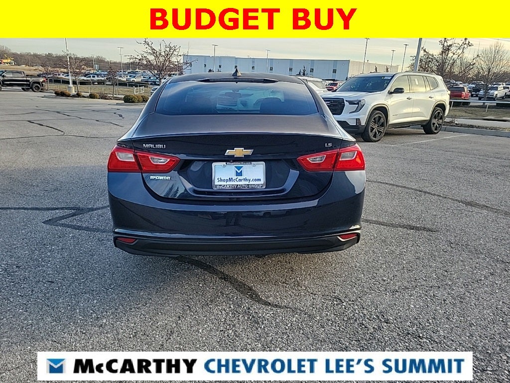 2016 Chevrolet Malibu LS 1LS