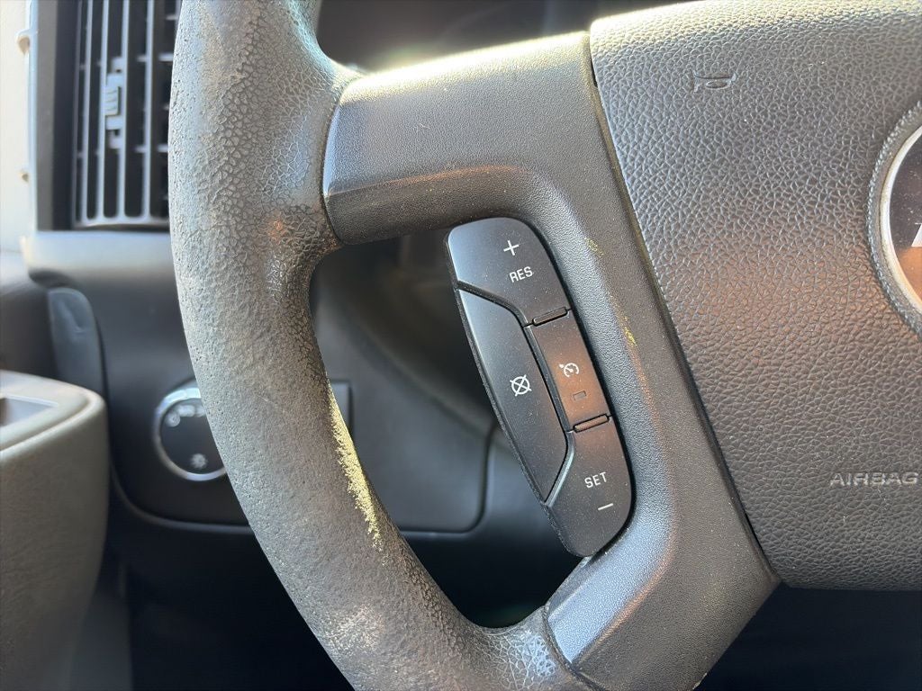 2017 Chevrolet Express 3500 LT Passenger