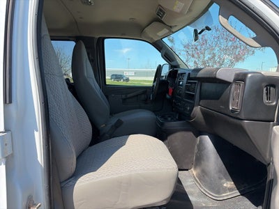 2017 Chevrolet Express 3500 LT Passenger