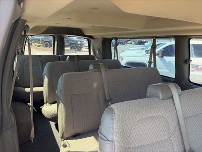 2017 Chevrolet Express 3500 LT Passenger