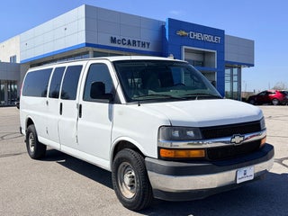 2017 Chevrolet Express 3500 LT Passenger