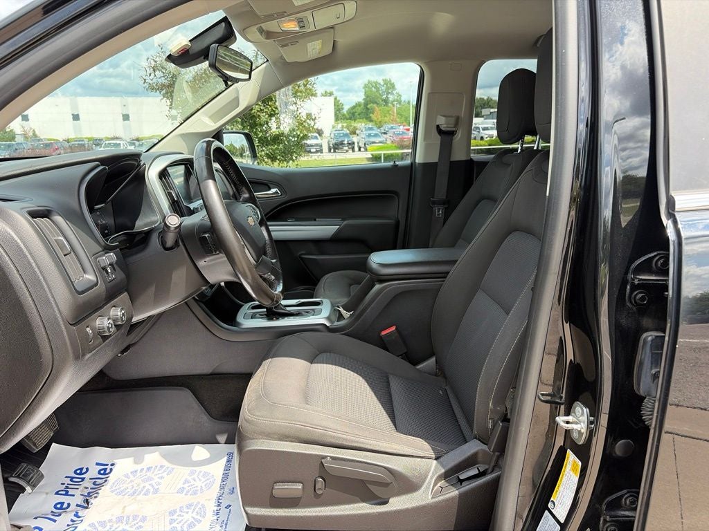 2017 Chevrolet Colorado LT