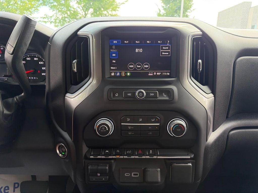 2024 Chevrolet Silverado 1500 Custom