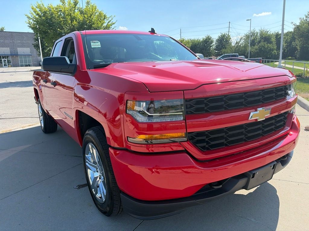 2018 Chevrolet Silverado 1500 Custom