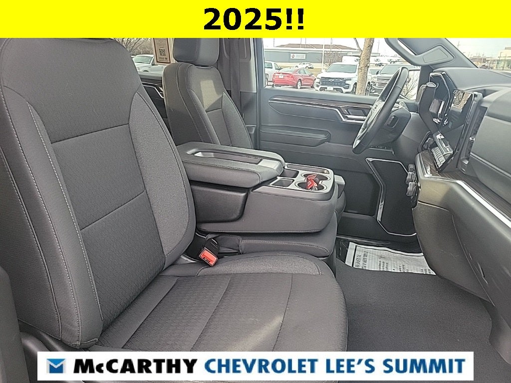 2025 Chevrolet Silverado 1500 LT LT1