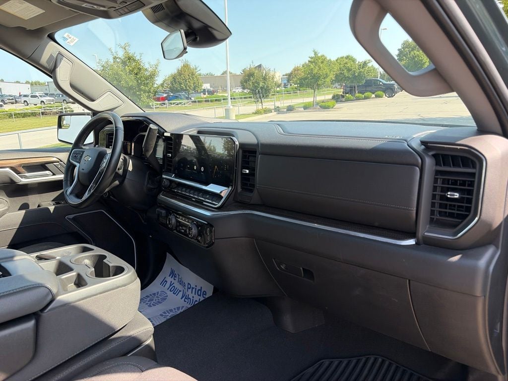 2025 Chevrolet Silverado 1500 LT LT1