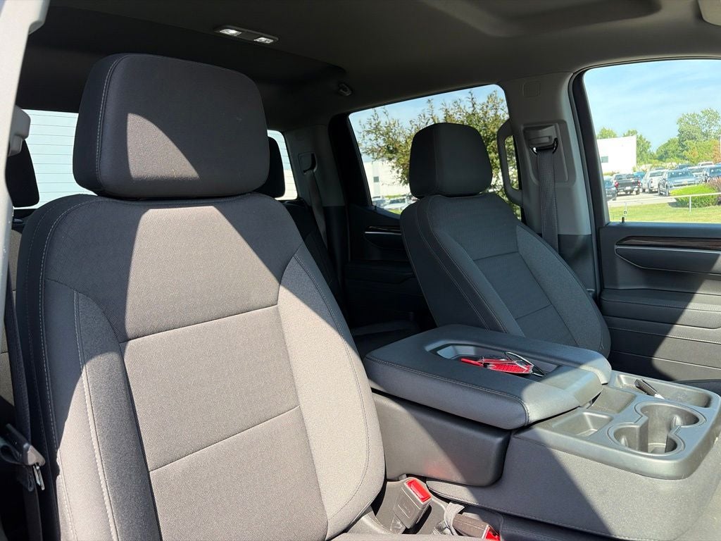 2025 Chevrolet Silverado 1500 LT LT1