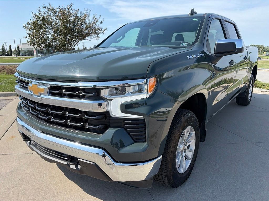 2025 Chevrolet Silverado 1500 LT LT1