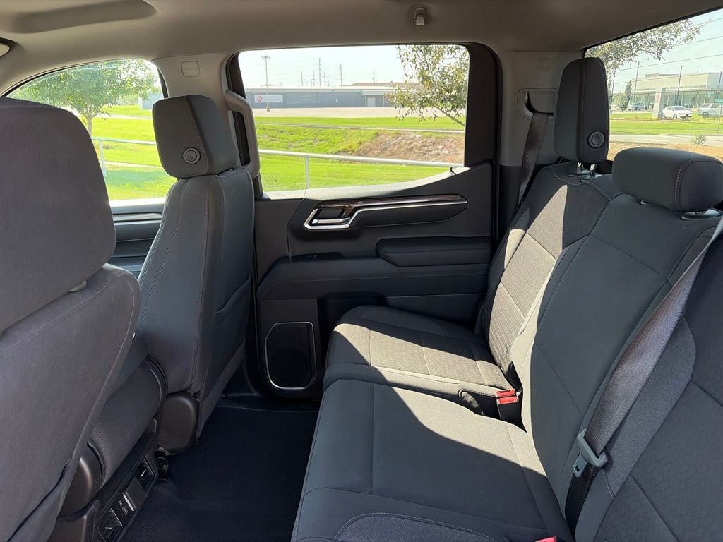 2025 Chevrolet Silverado 1500 LT LT1