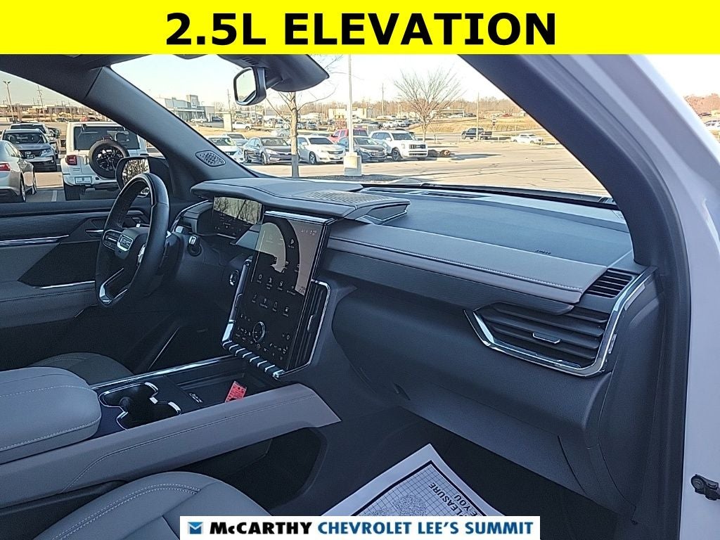 2025 GMC Acadia Elevation