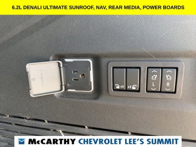 2023 GMC Yukon XL Denali Ultimate