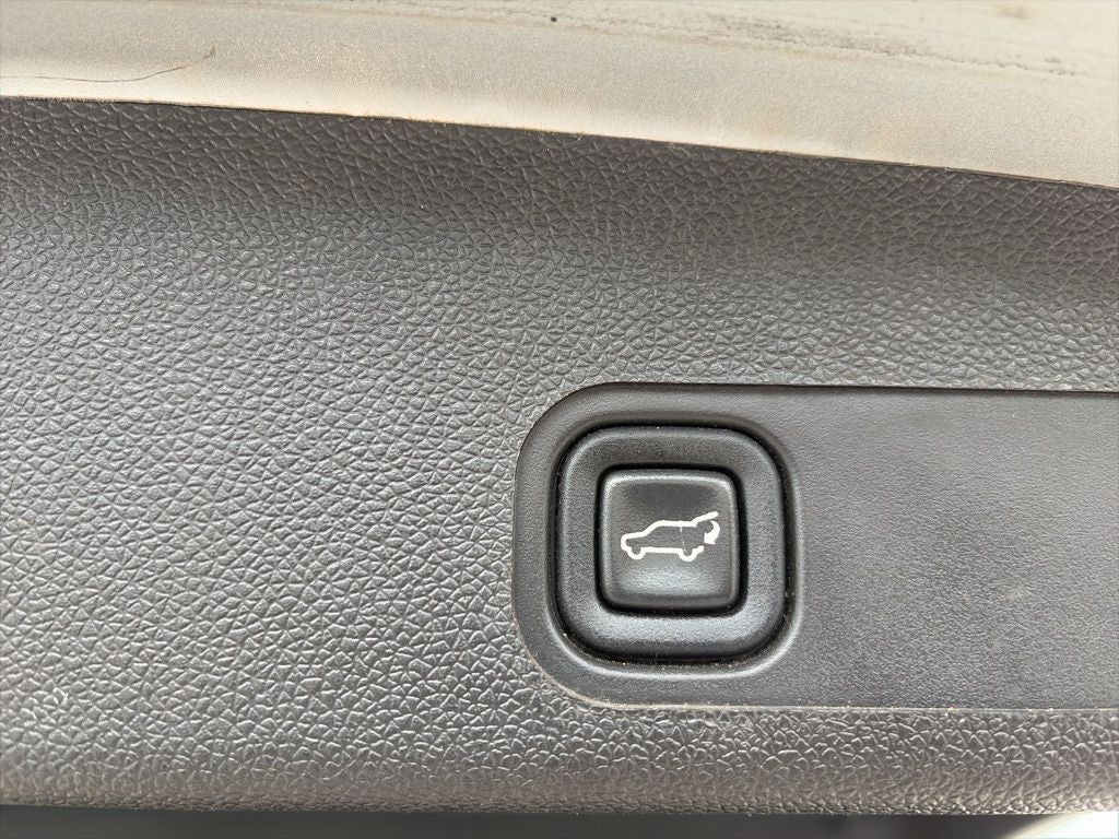 2011 GMC Yukon XL Denali