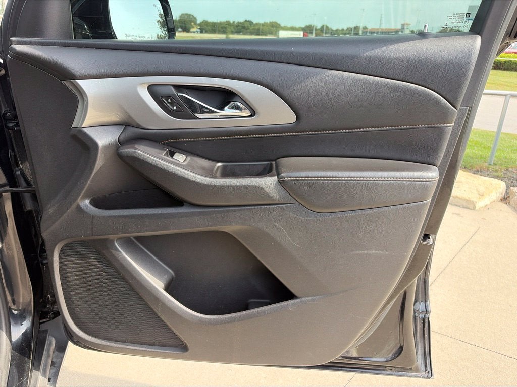 2018 Chevrolet Traverse LT Cloth w/1LT