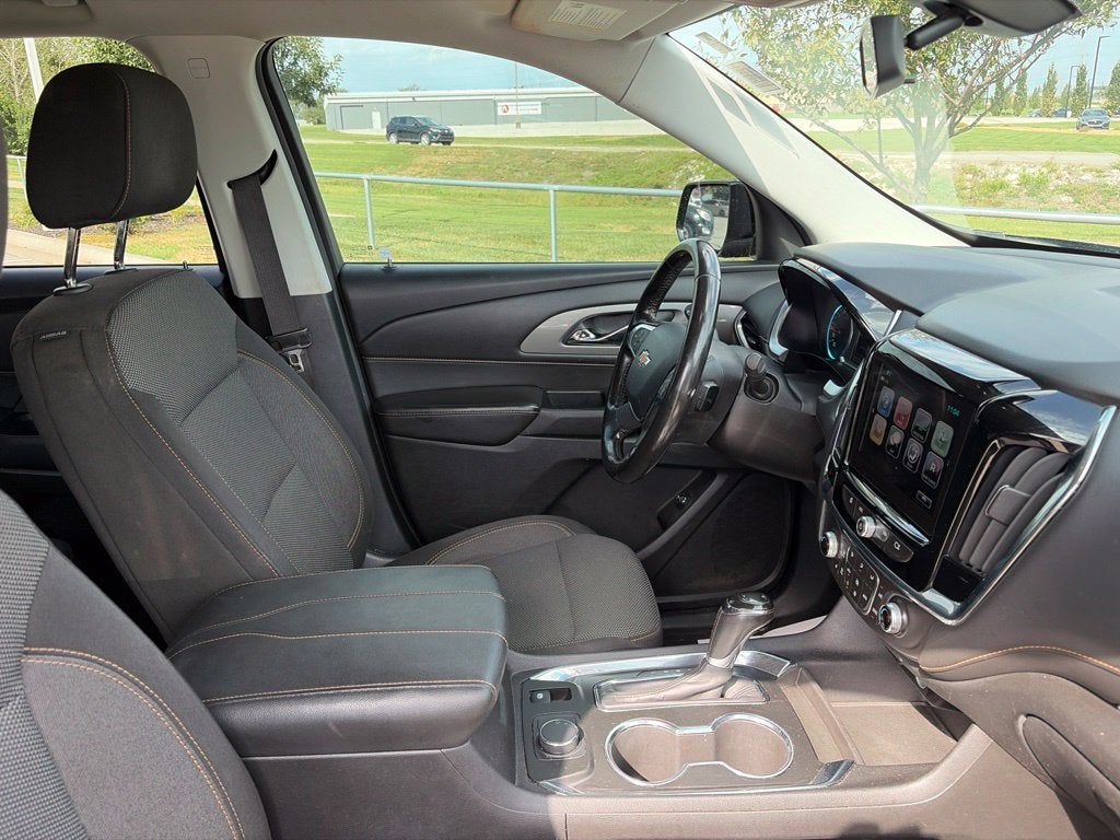 2018 Chevrolet Traverse LT Cloth w/1LT