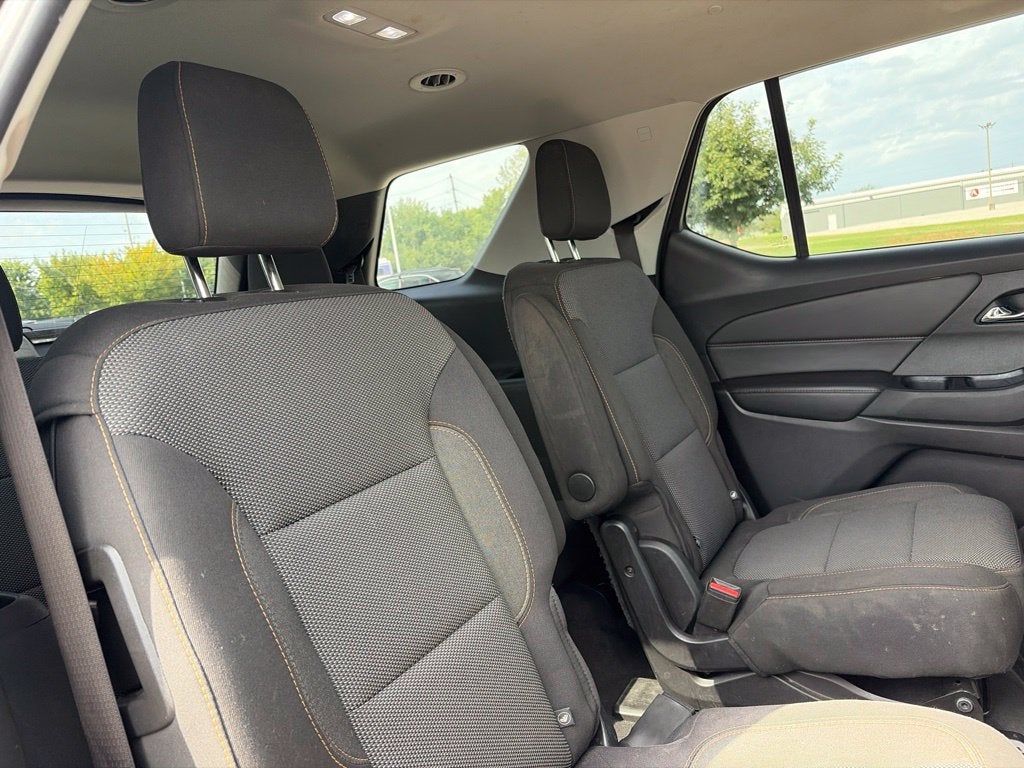 2018 Chevrolet Traverse LT Cloth w/1LT