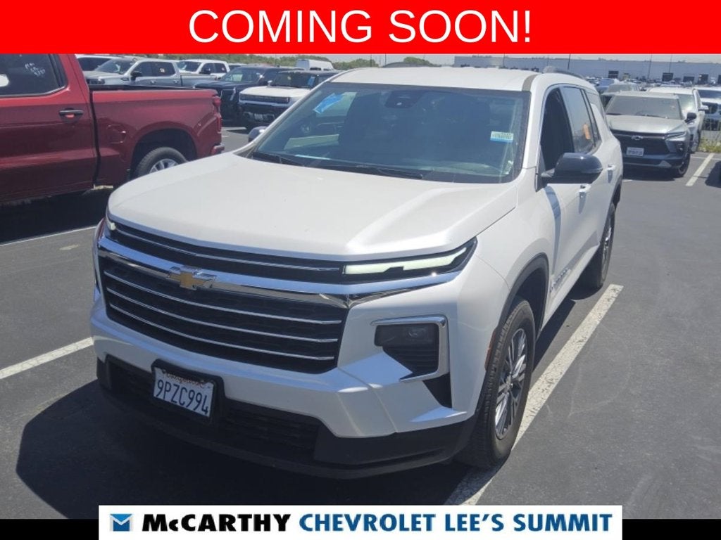 2025 Chevrolet Traverse LT