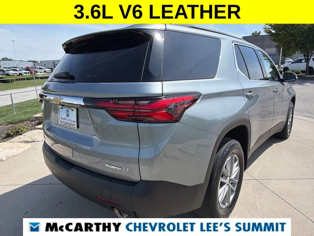 2023 Chevrolet Traverse LT Leather