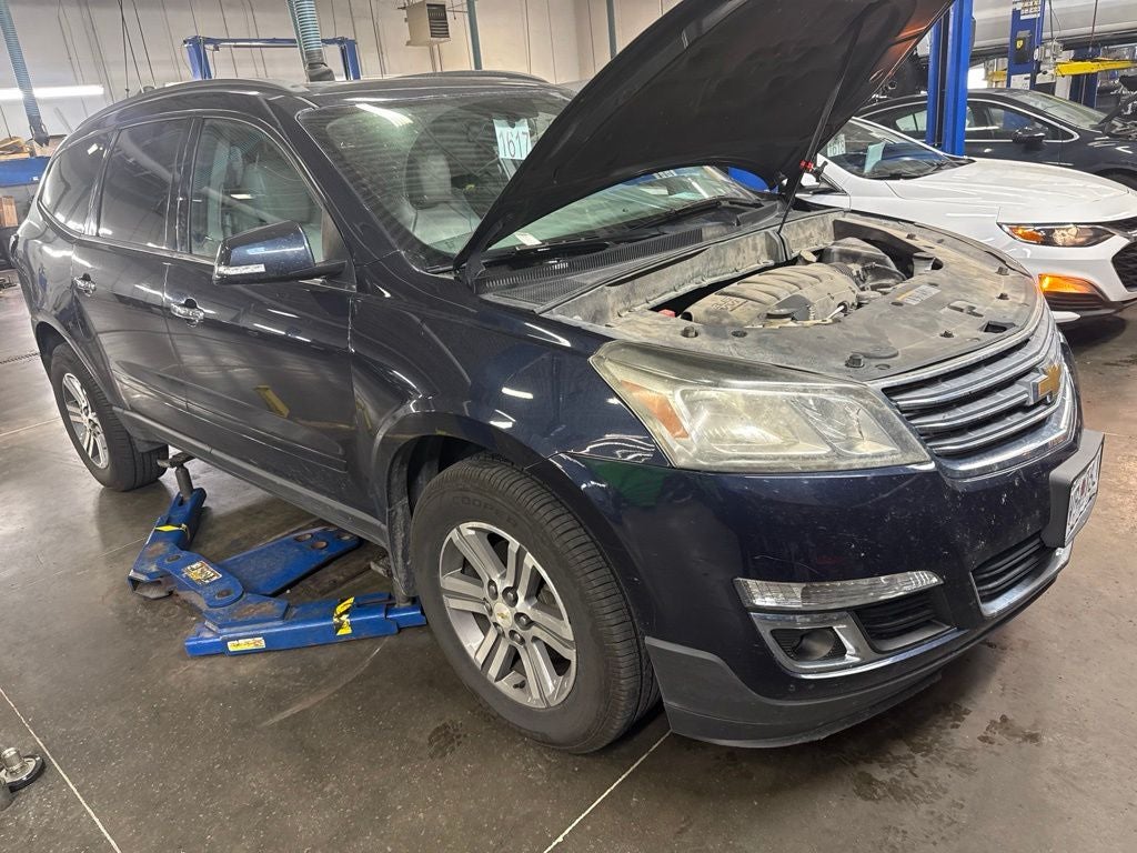 Used 2015 Chevrolet Traverse 2LT with VIN 1GNKRHKD4FJ379849 for sale in Kansas City