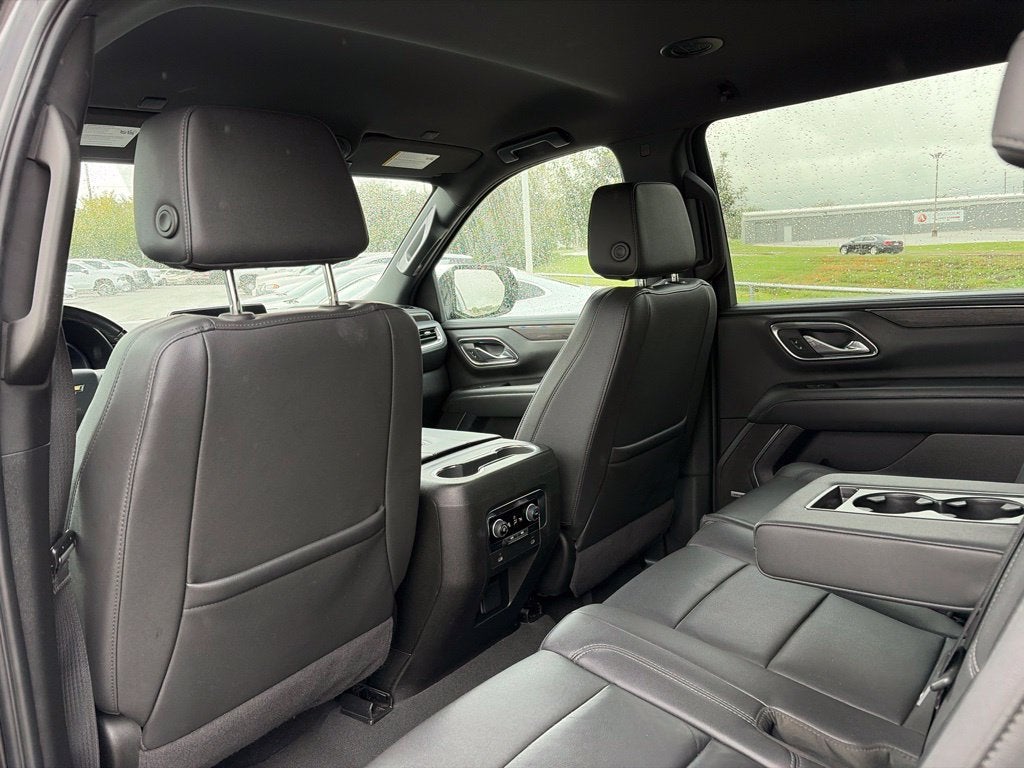 2024 Chevrolet Suburban LT