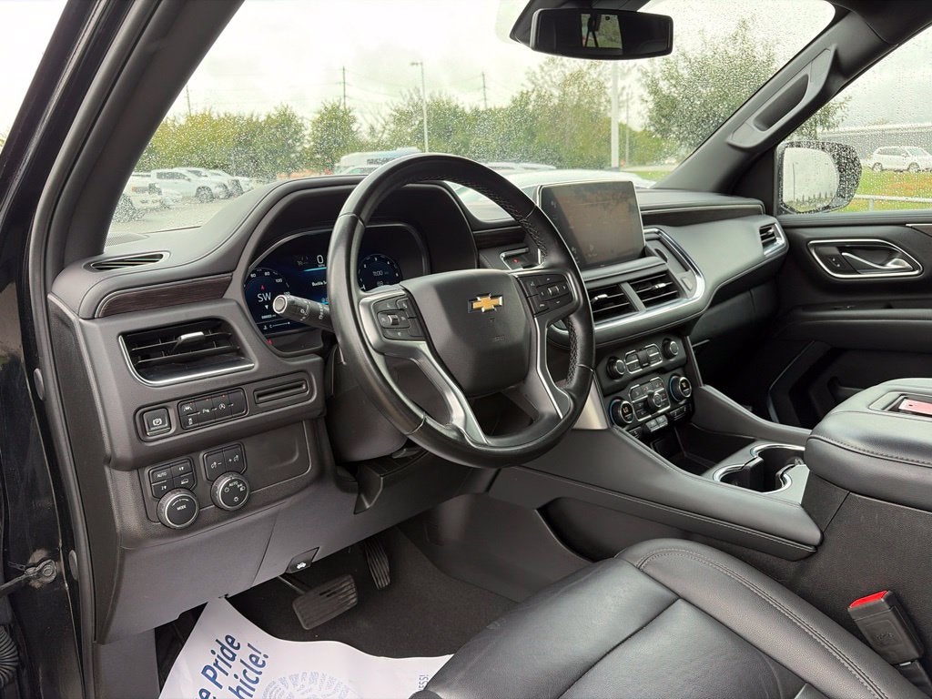 2024 Chevrolet Suburban LT