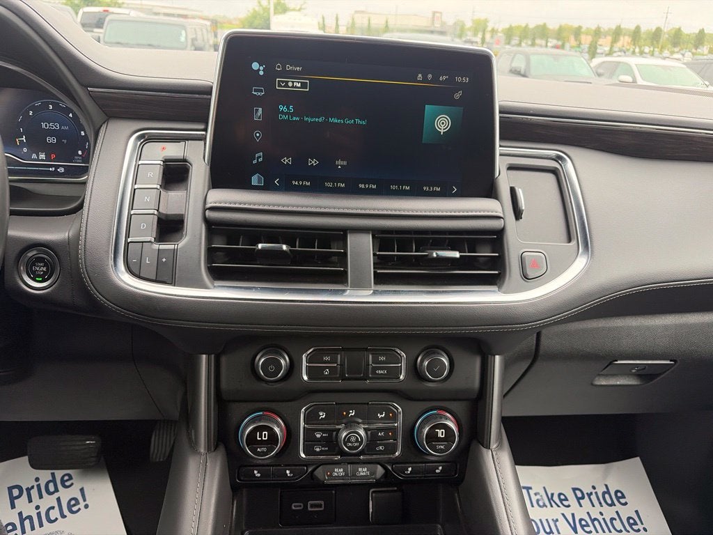 2024 Chevrolet Suburban LT