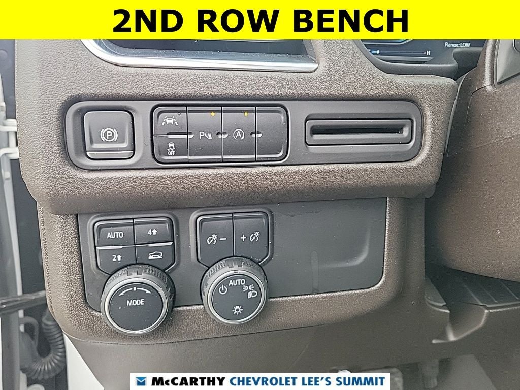 2024 Chevrolet Suburban LT