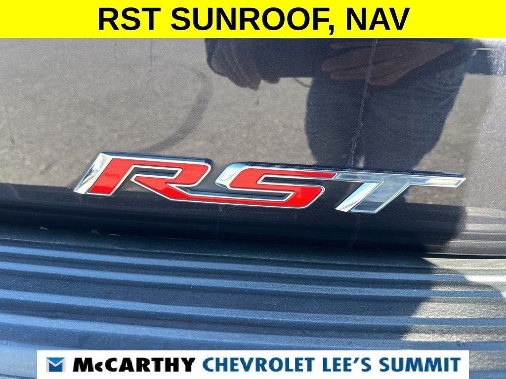 2022 Chevrolet Suburban RST