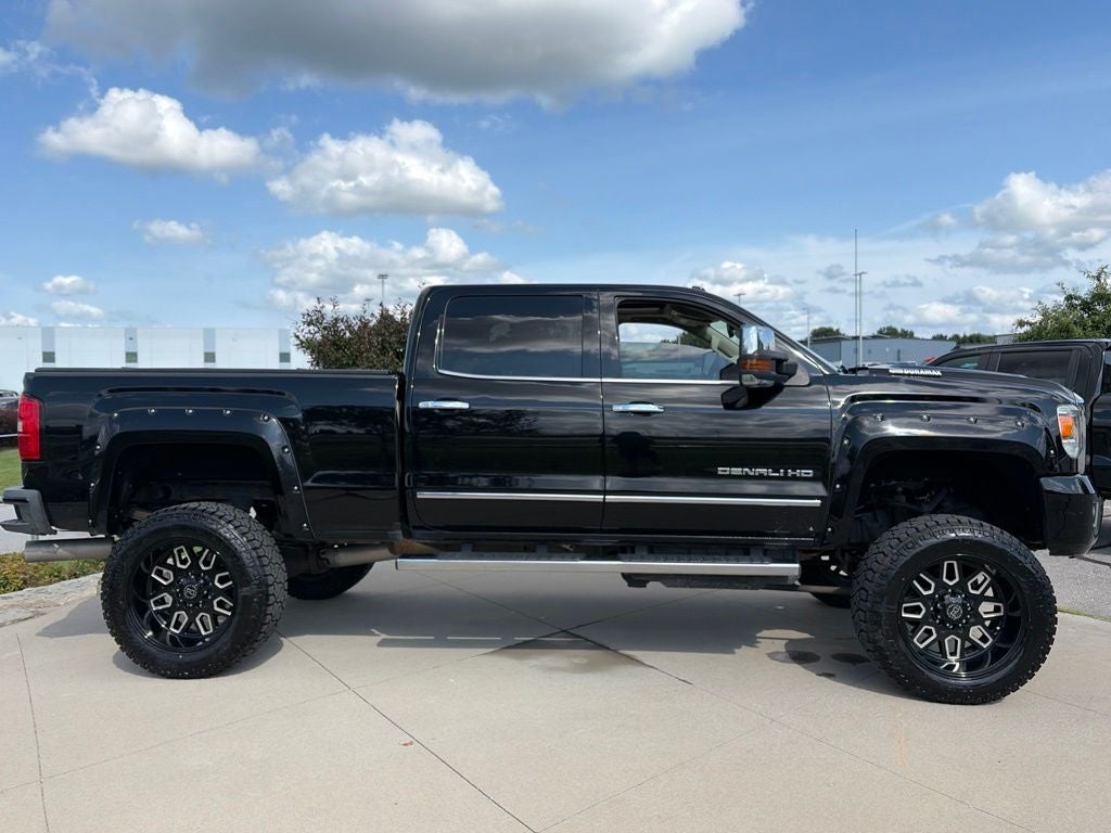 2018 GMC Sierra 2500HD Denali