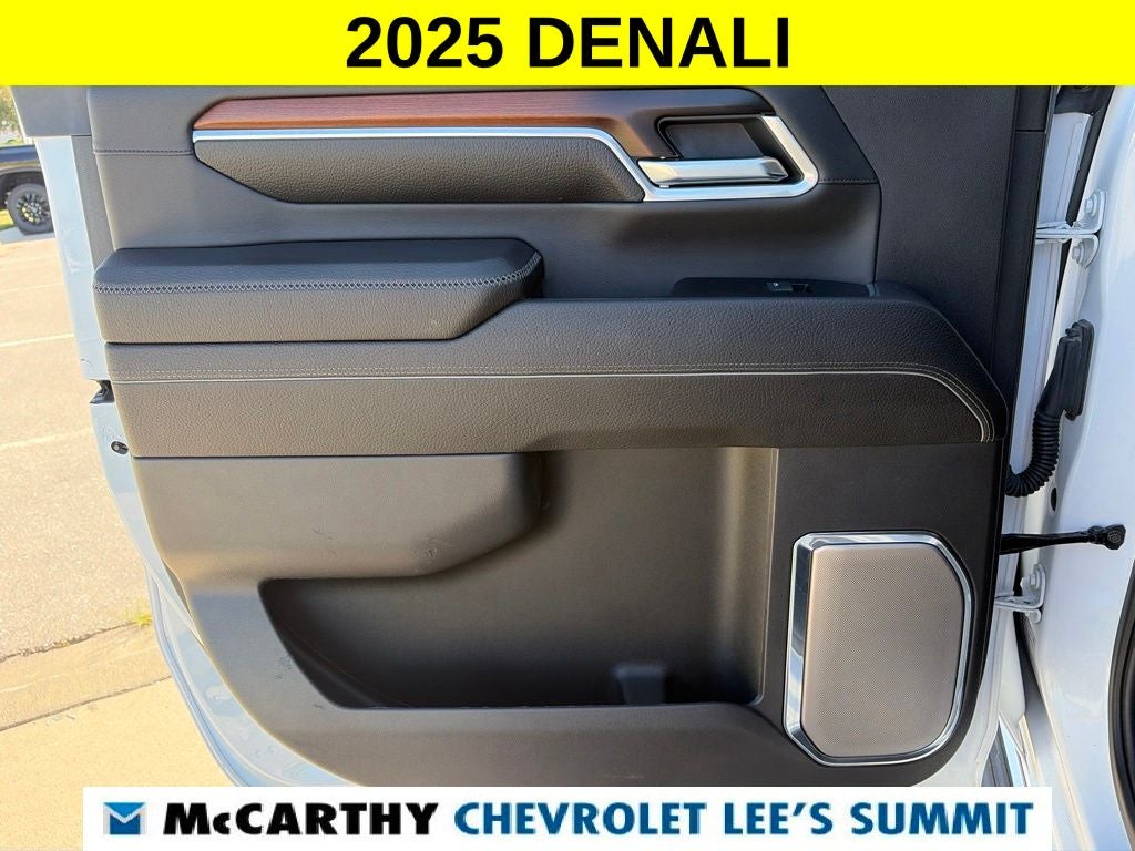 2025 GMC Sierra 3500HD Denali