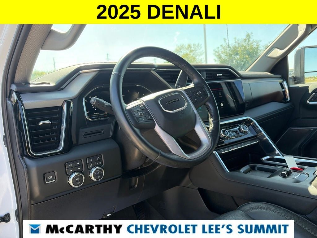 2025 GMC Sierra 3500HD Denali