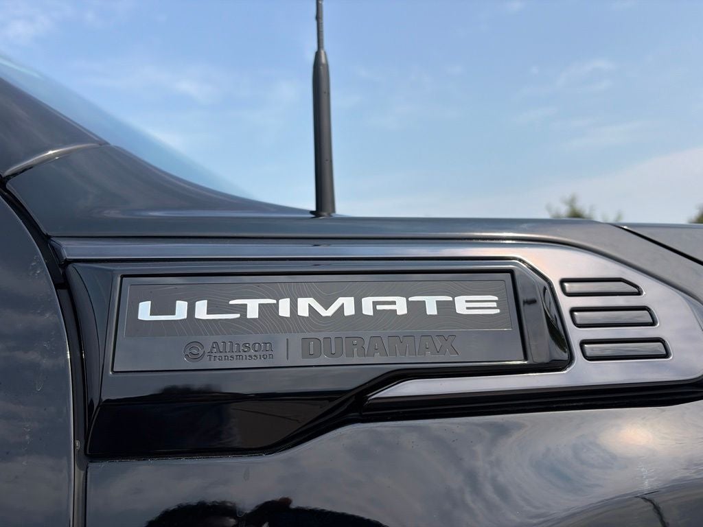 2025 GMC Sierra 3500HD Denali Ultimate
