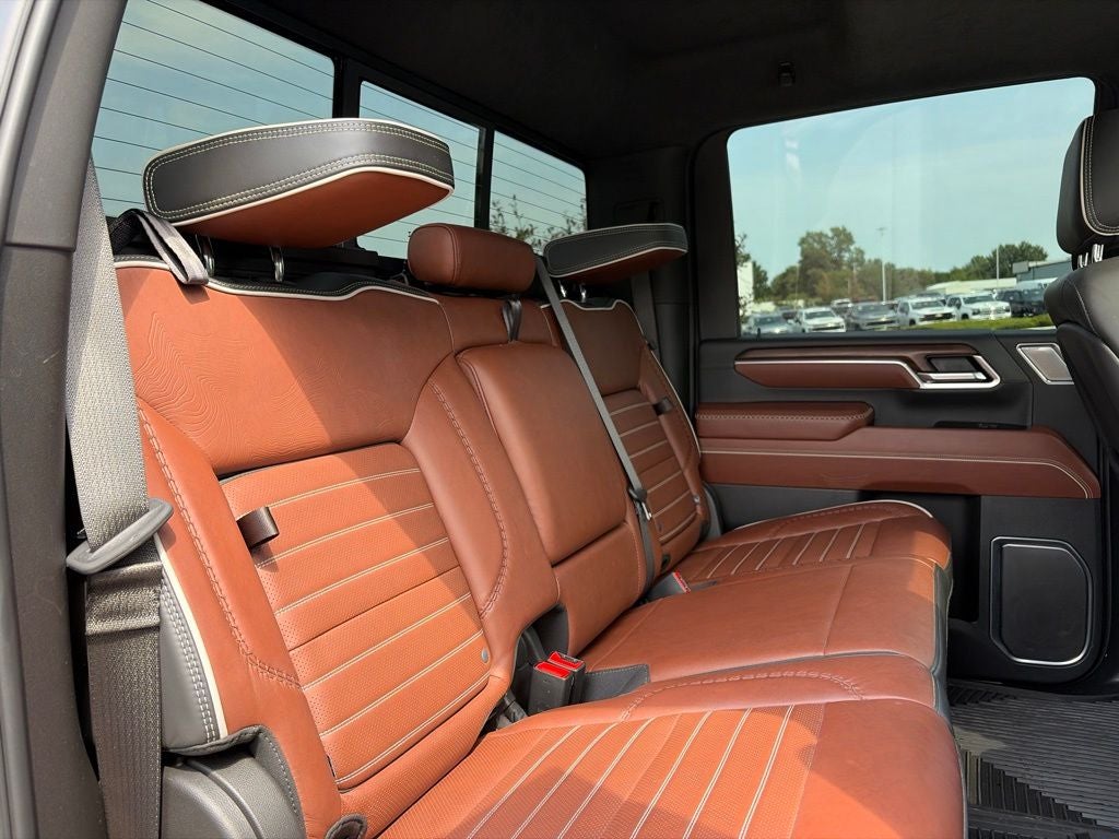2025 GMC Sierra 3500HD Denali Ultimate