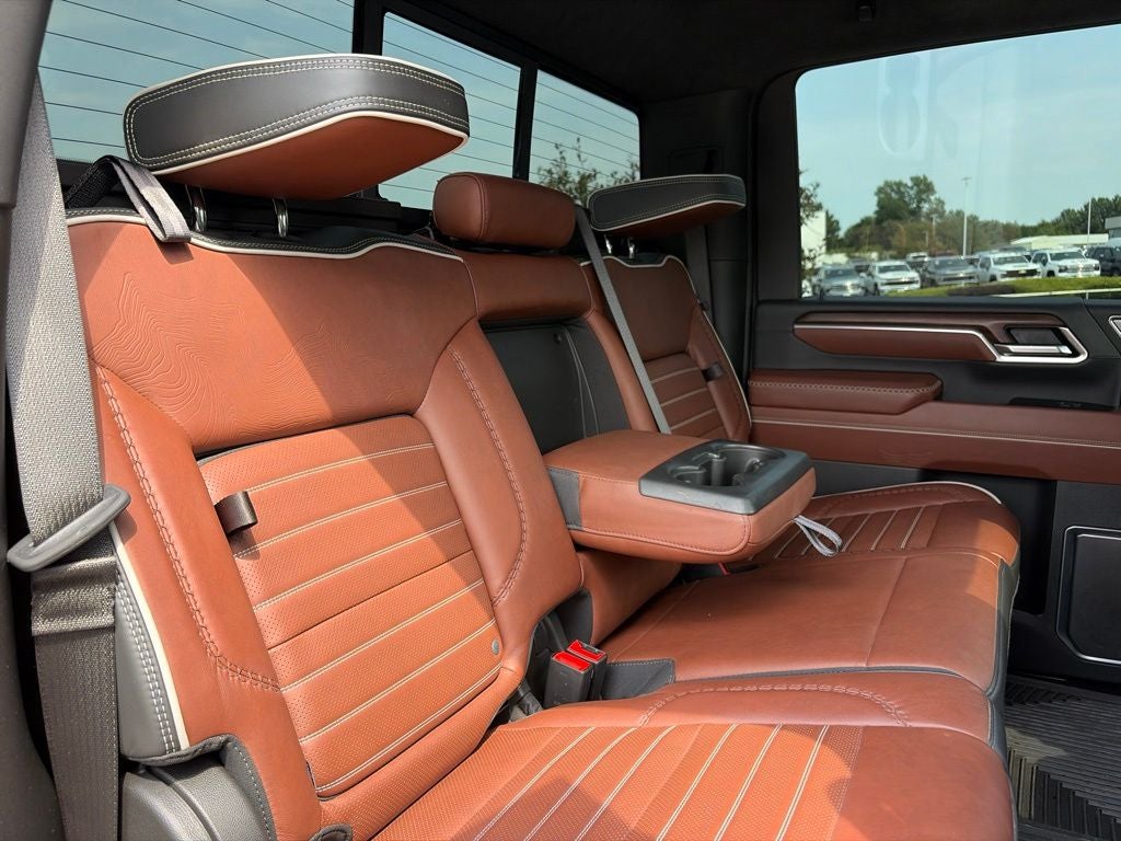 2025 GMC Sierra 3500HD Denali Ultimate
