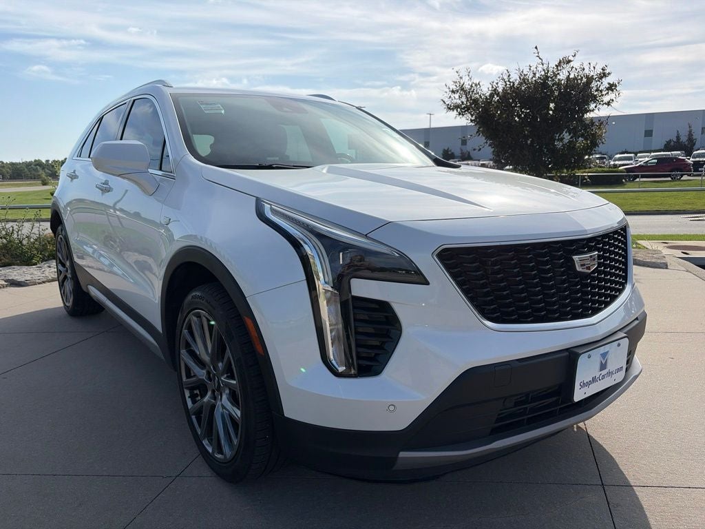 2020 Cadillac XT4 Premium Luxury
