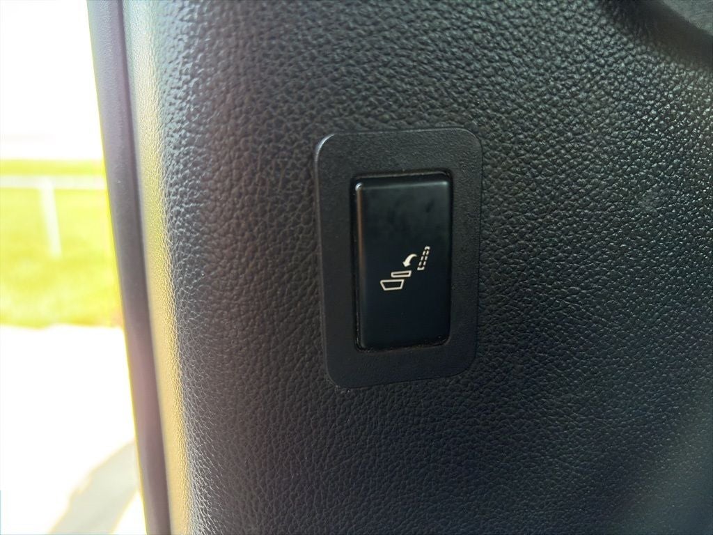 2015 Cadillac Escalade ESV Luxury