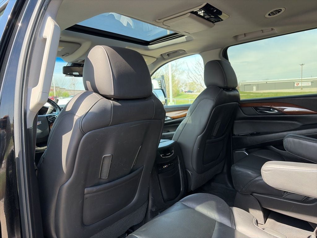 2015 Cadillac Escalade ESV Luxury