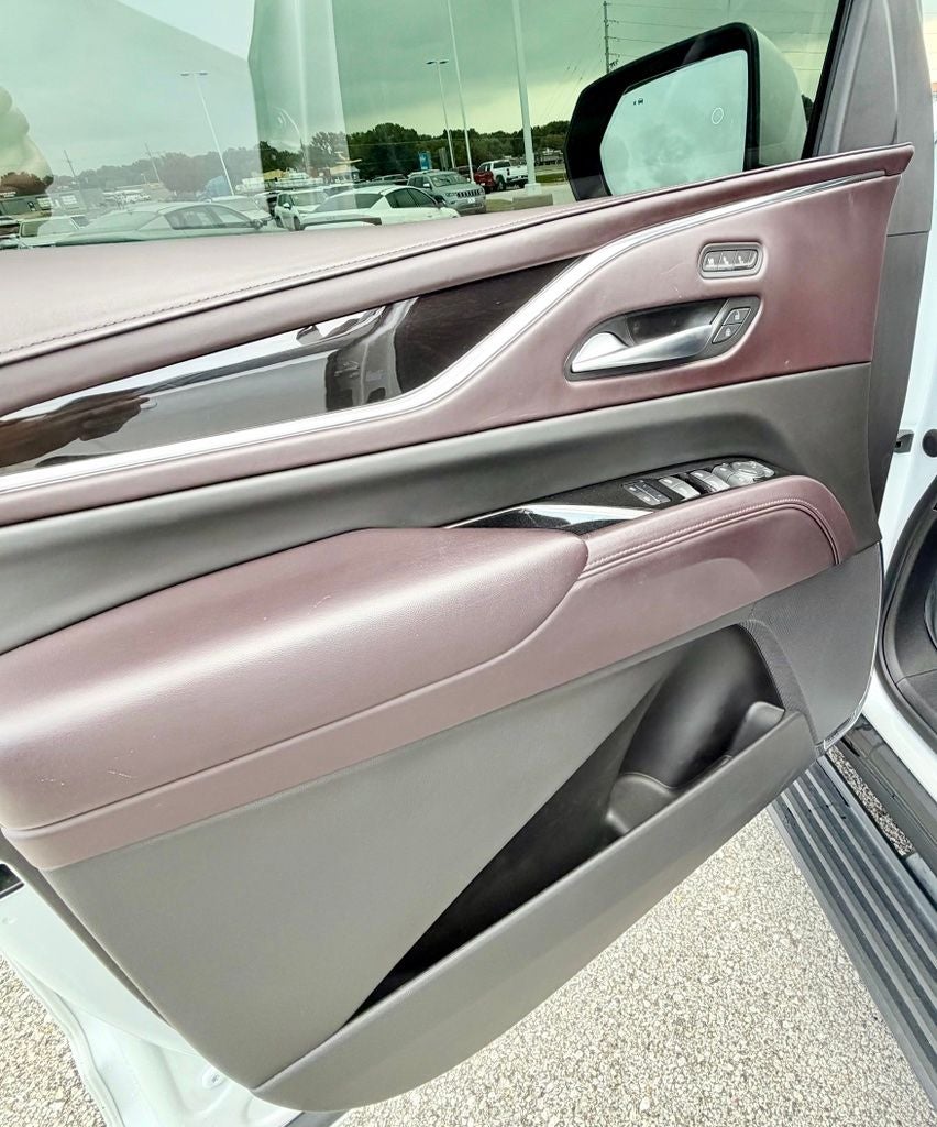 2023 Cadillac Escalade Sport Platinum