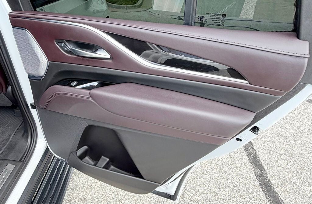 2023 Cadillac Escalade Sport Platinum