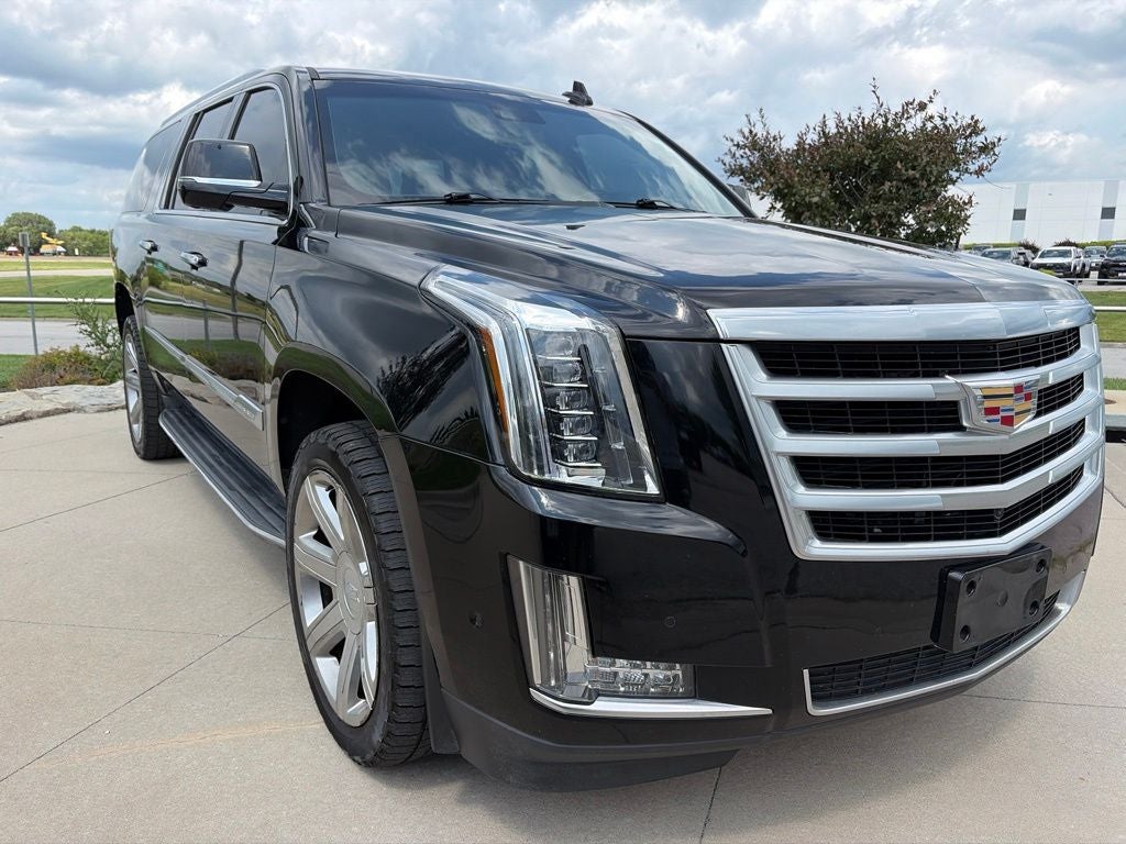 2020 Cadillac Escalade ESV Luxury