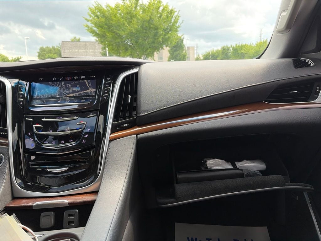 2020 Cadillac Escalade ESV Luxury