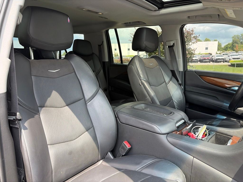 2020 Cadillac Escalade ESV Luxury