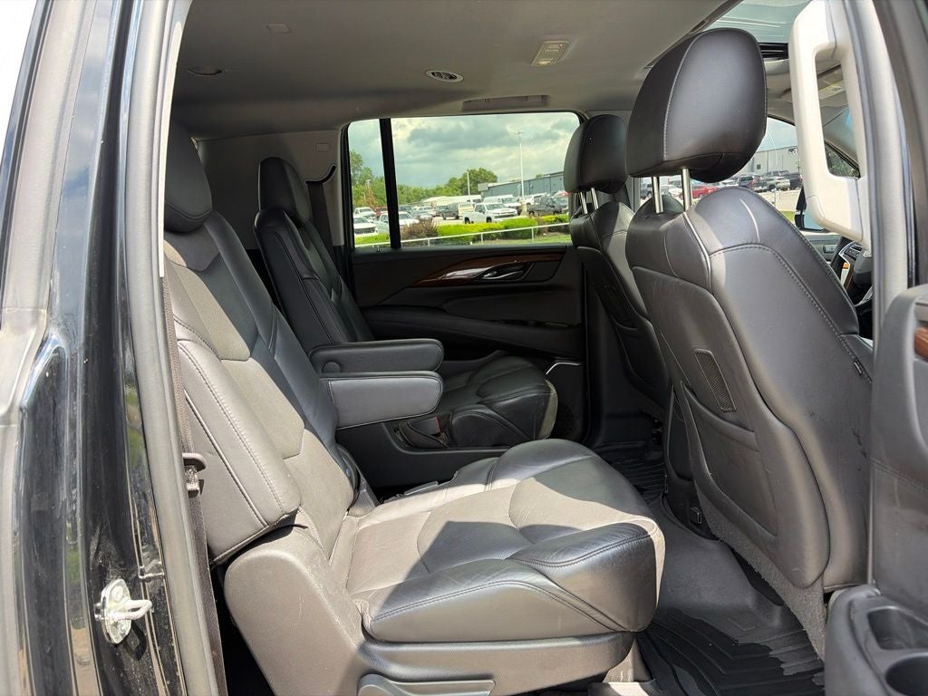 2020 Cadillac Escalade ESV Luxury