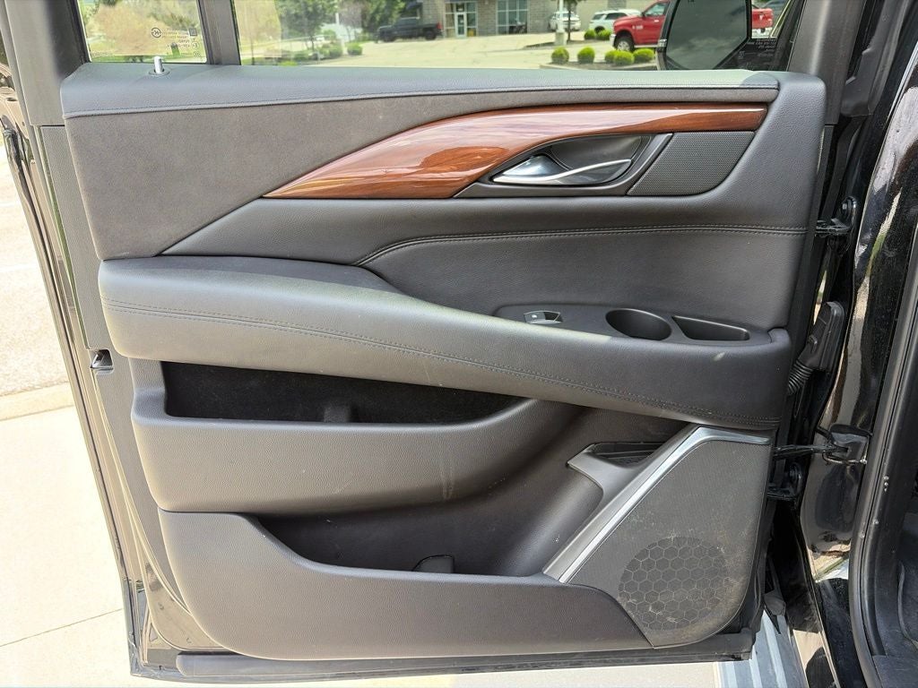 2020 Cadillac Escalade ESV Luxury