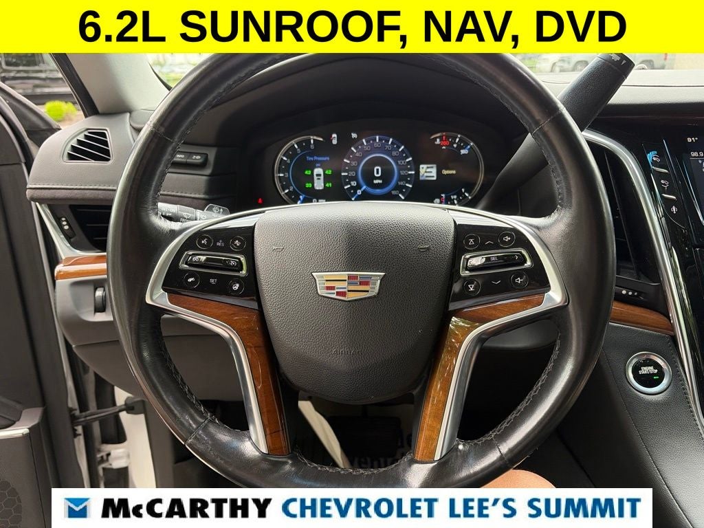 2016 Cadillac Escalade ESV Luxury