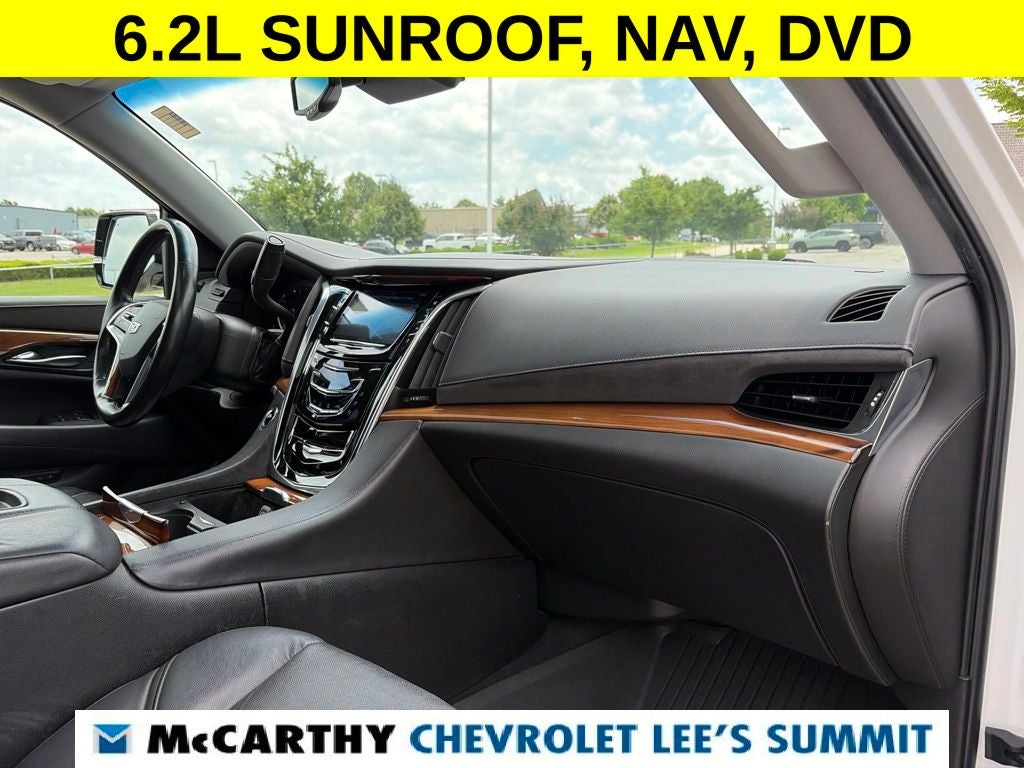 2016 Cadillac Escalade ESV Luxury