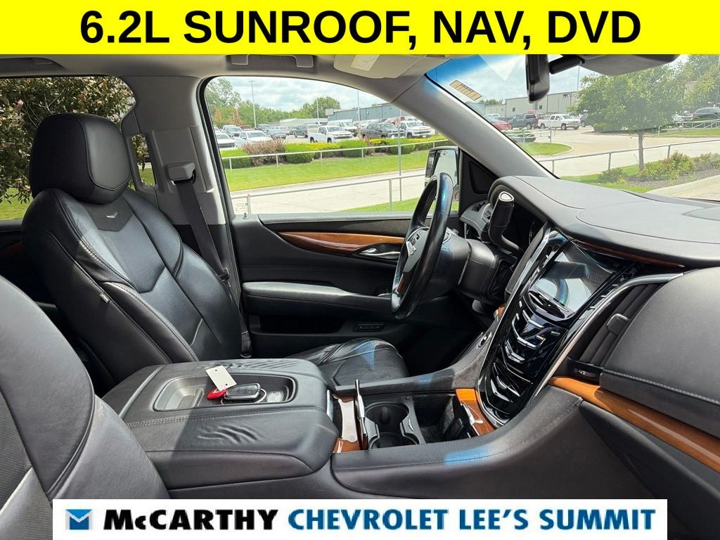 2016 Cadillac Escalade ESV Luxury