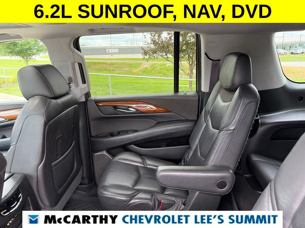 2016 Cadillac Escalade ESV Luxury