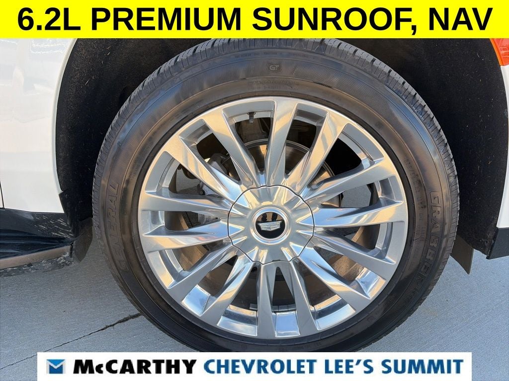 2022 Cadillac Escalade ESV Premium