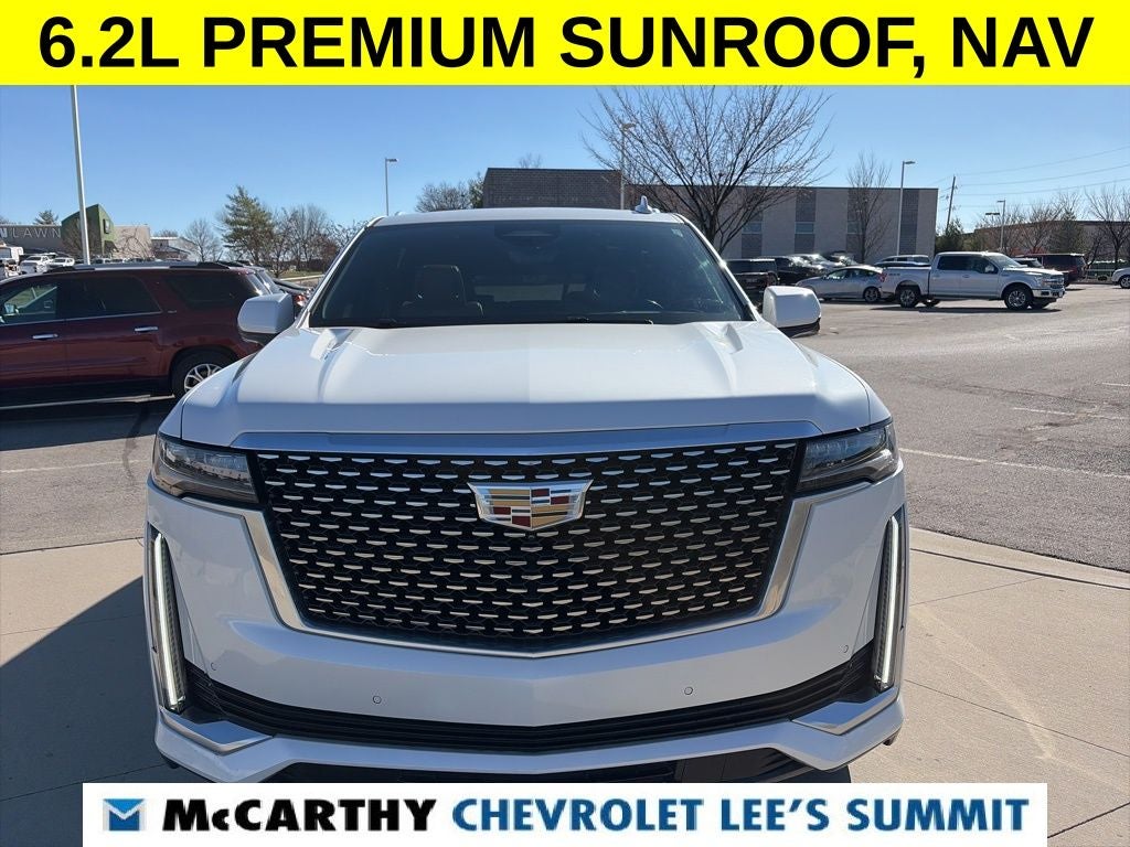 2022 Cadillac Escalade ESV Premium